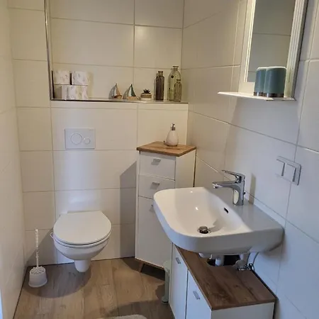 Am Wasserturm Mit Kleinem Bauernhof Baruth