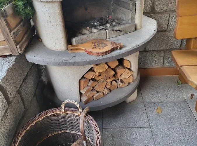Am Wasserturm Mit Kleinem Bauernhof Apartament