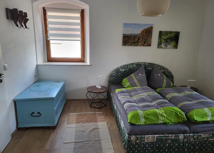 Apartament Am Wasserturm Mit Kleinem Bauernhof Baruth