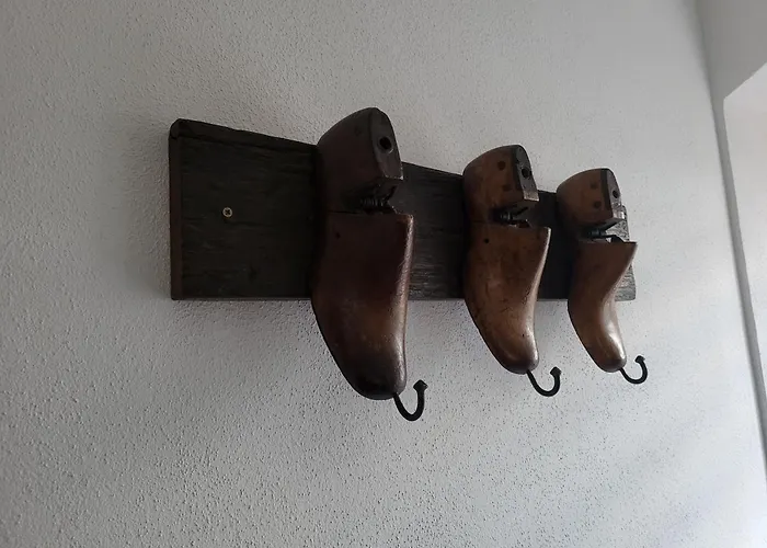 Am Wasserturm Mit Kleinem Bauernhof *